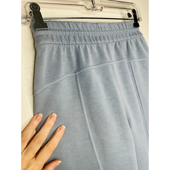 Lululemon Softstreme Pale Blue High Rise Drawstring Lounge Pant Size 2 Oversize - Picture 10 of 16